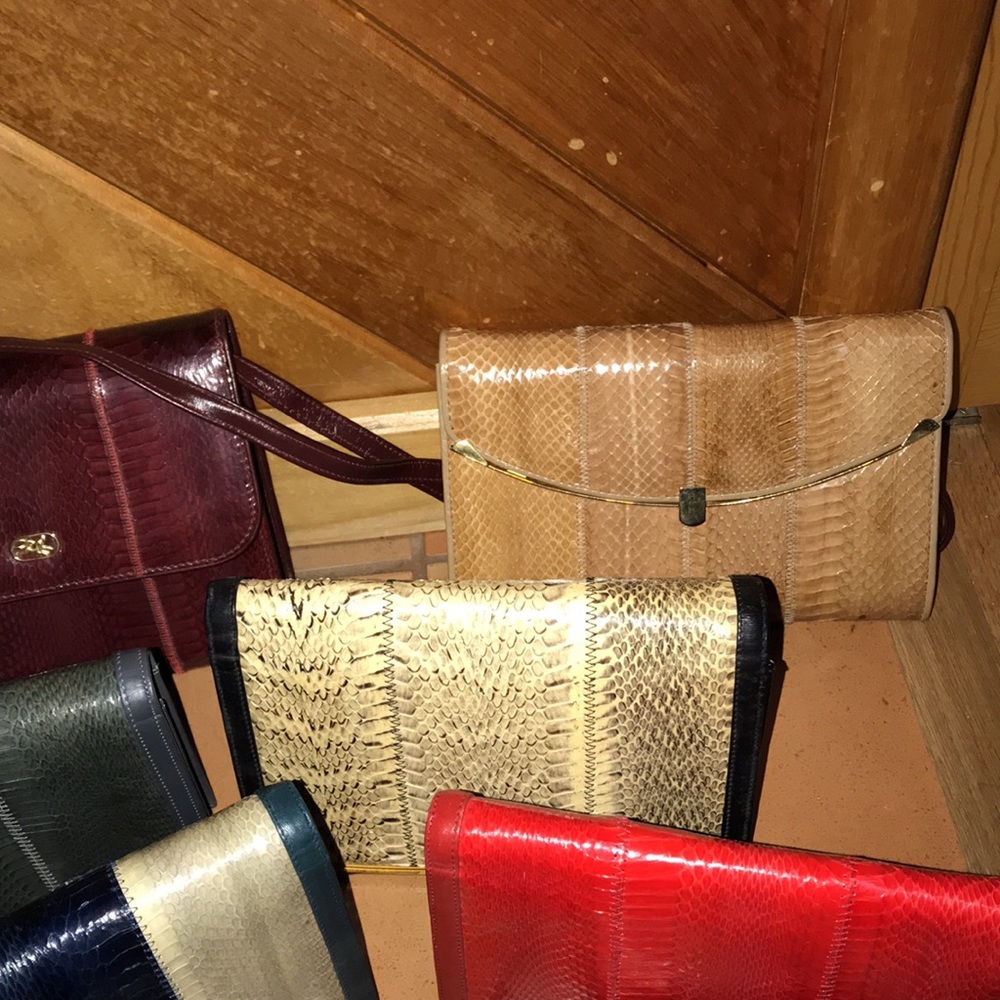 Lot of 8 vintage Snakeskin and Leather purses never used or barely used! - Picture 7 of 12